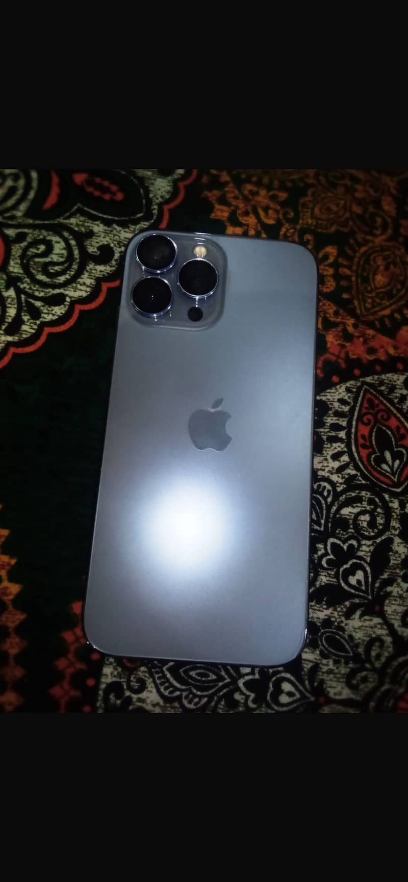 Apple iPhone 13 Pro Max 3