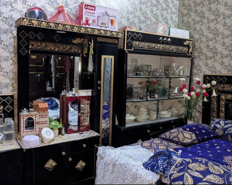 Double bed + side tables + dressing + showcase 0