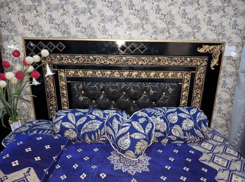 Double bed + side tables + dressing + showcase 2