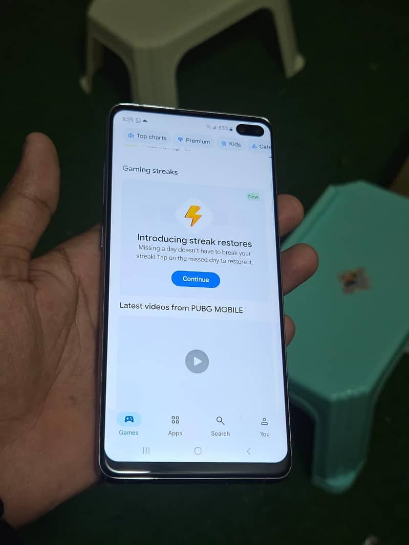 Samsung Mobile S10 Plus 1