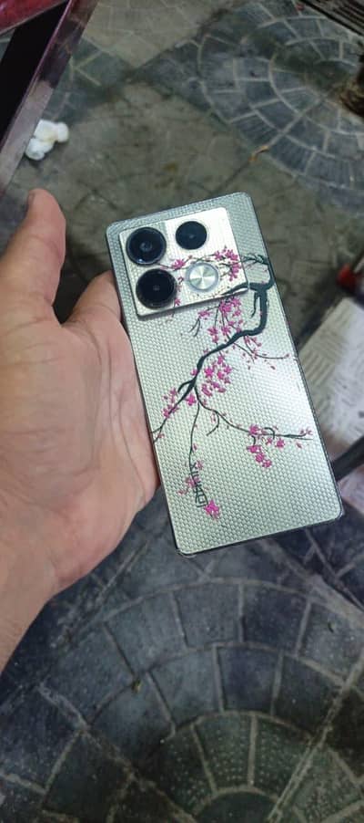 Infinix Note 40