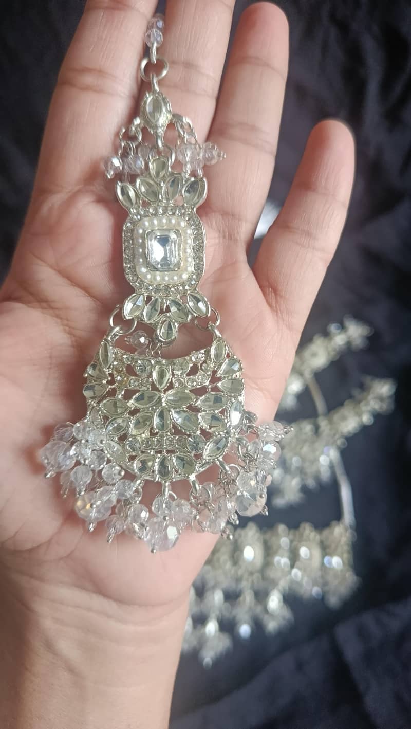 silver colour heavy set 2