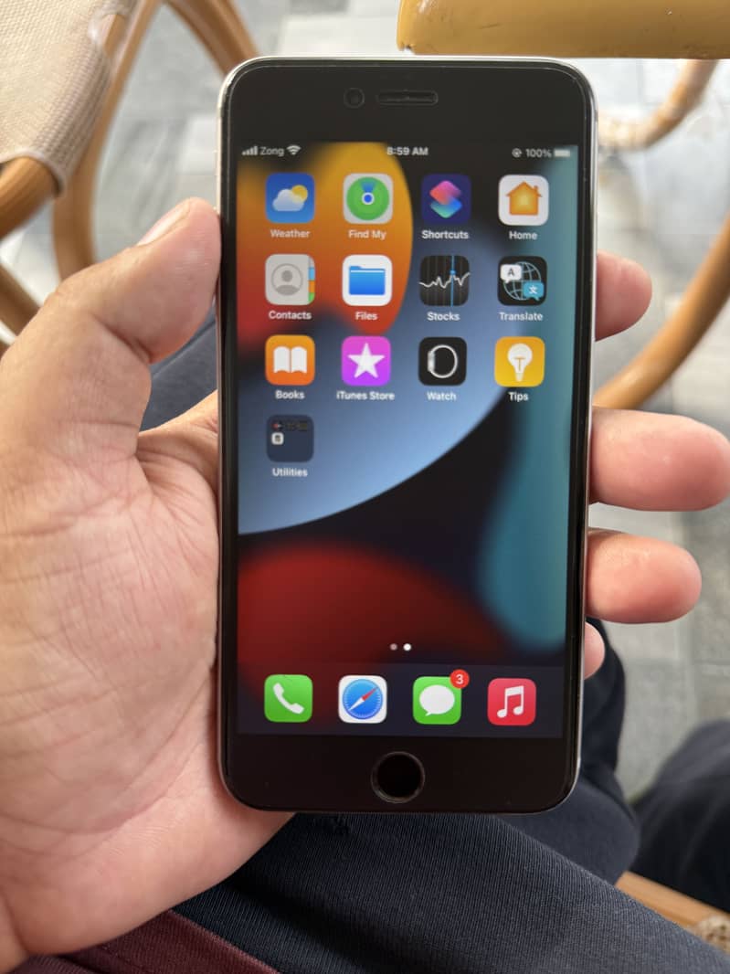 Apple iPhone 6S Plus 3