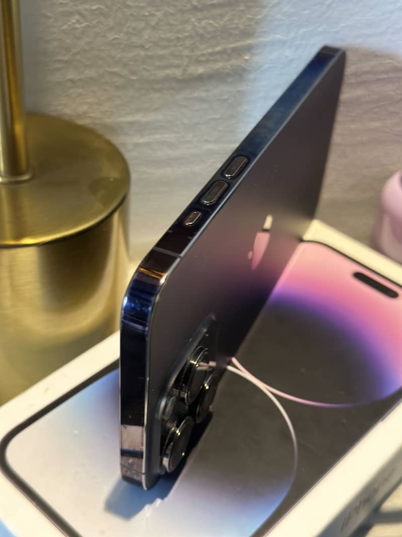 iPhone 14 Pro Max With BOX 3