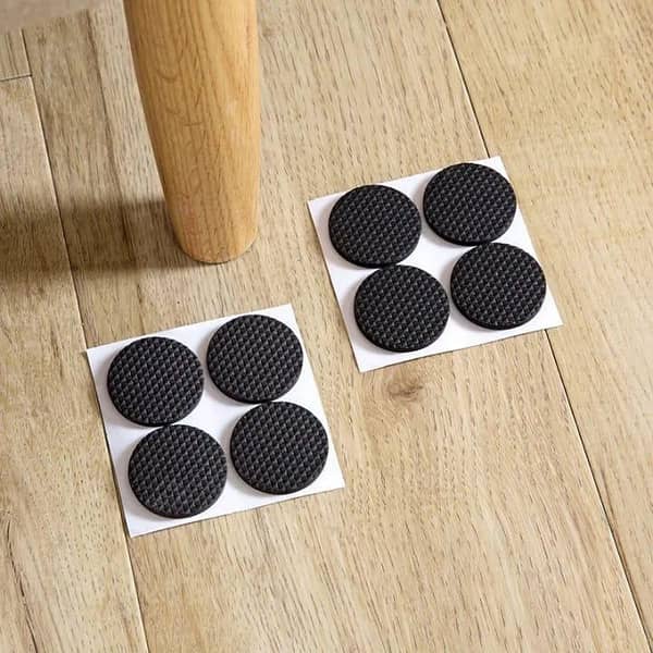 T  Pack of 18 Self-Adhesive Furniture Foot Protector Pads – Durable Anti-Scratch and Non-Slip Gripper Pads for Chairs, Tables, and Furniture Legs | Noise Insulation and Floor Protection with Round Felt Caps