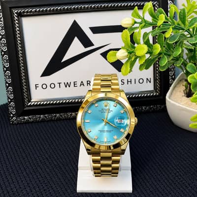 Sale on High Quality watches Free delivery All over Pakistan