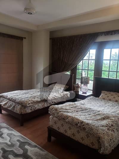 LUXURIOUS 2 BED ROOMS APARTMENT FOR SALE (Marglla View)