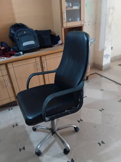 Office Table with Chair
