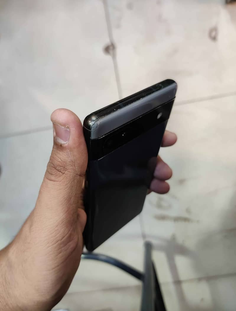 Google Pixel 6a 4