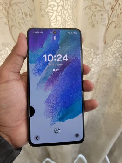 Samsung Mobile S21 FE