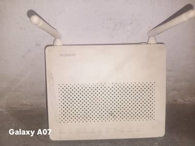 Huawei EchoLife HG8546M GPON Router - Excellent Condition