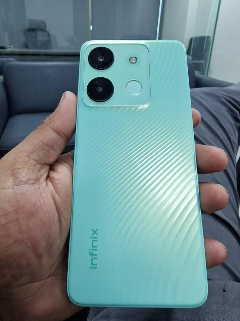 Infinix Smart 7 1
