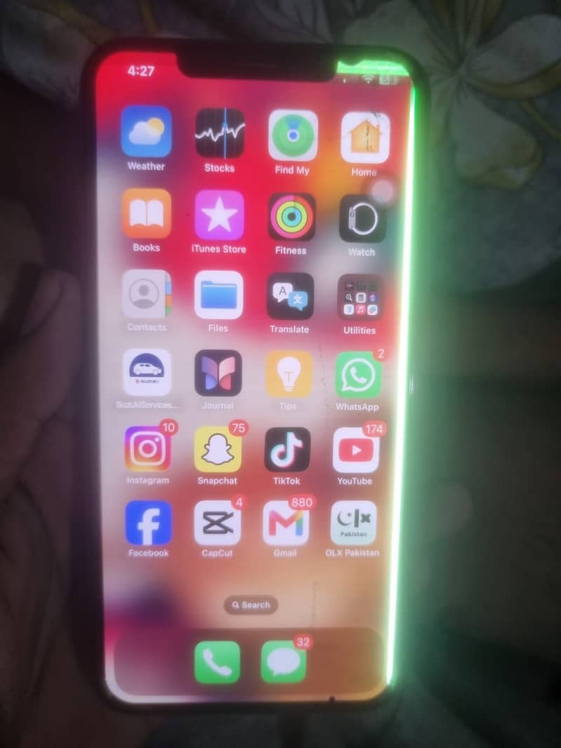Apple iPhone XS Max 1