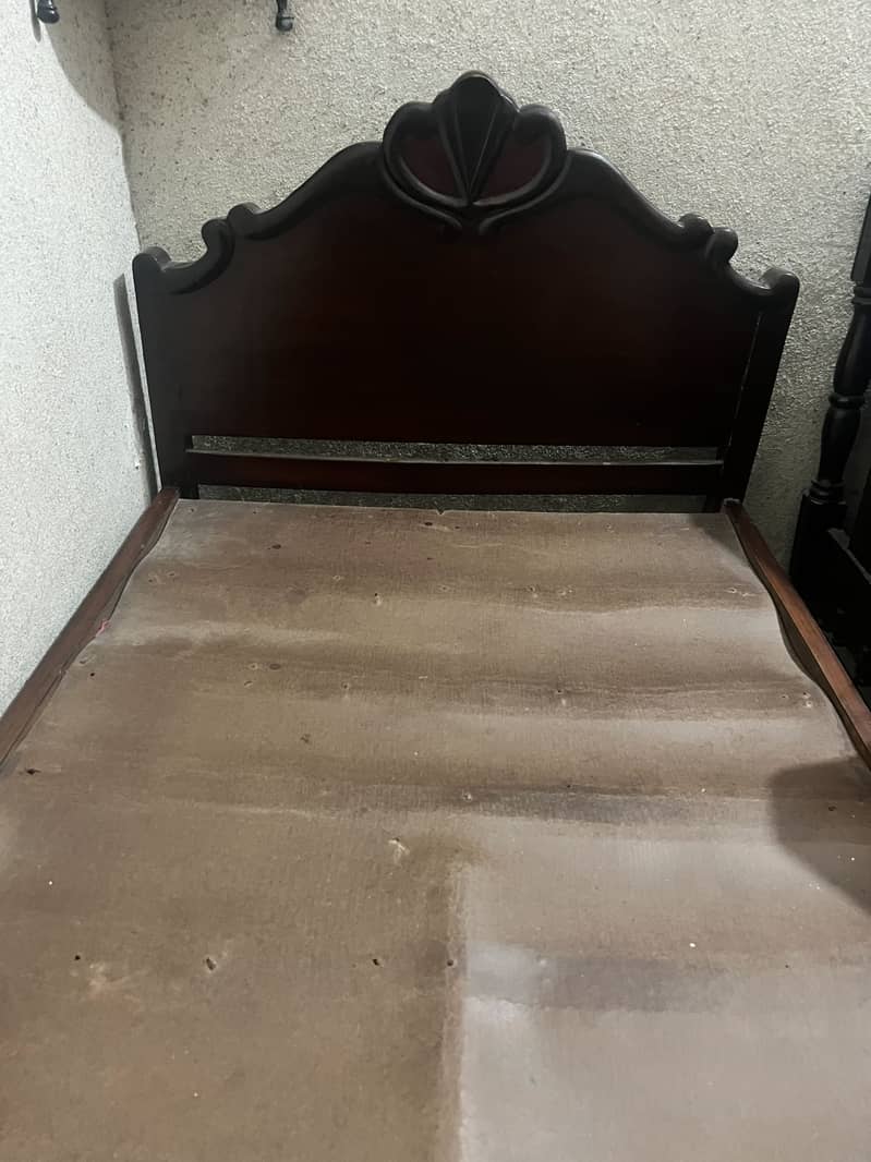 2 x Single Beds 0