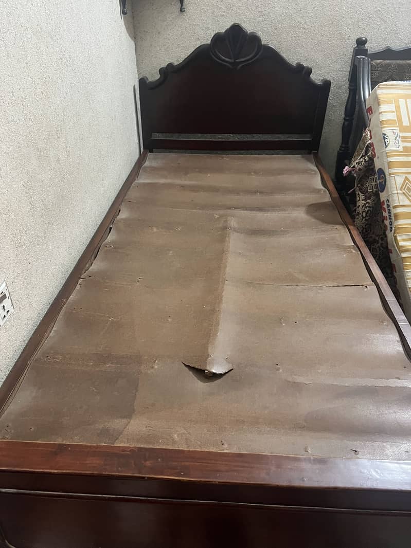 2 x Single Beds 2