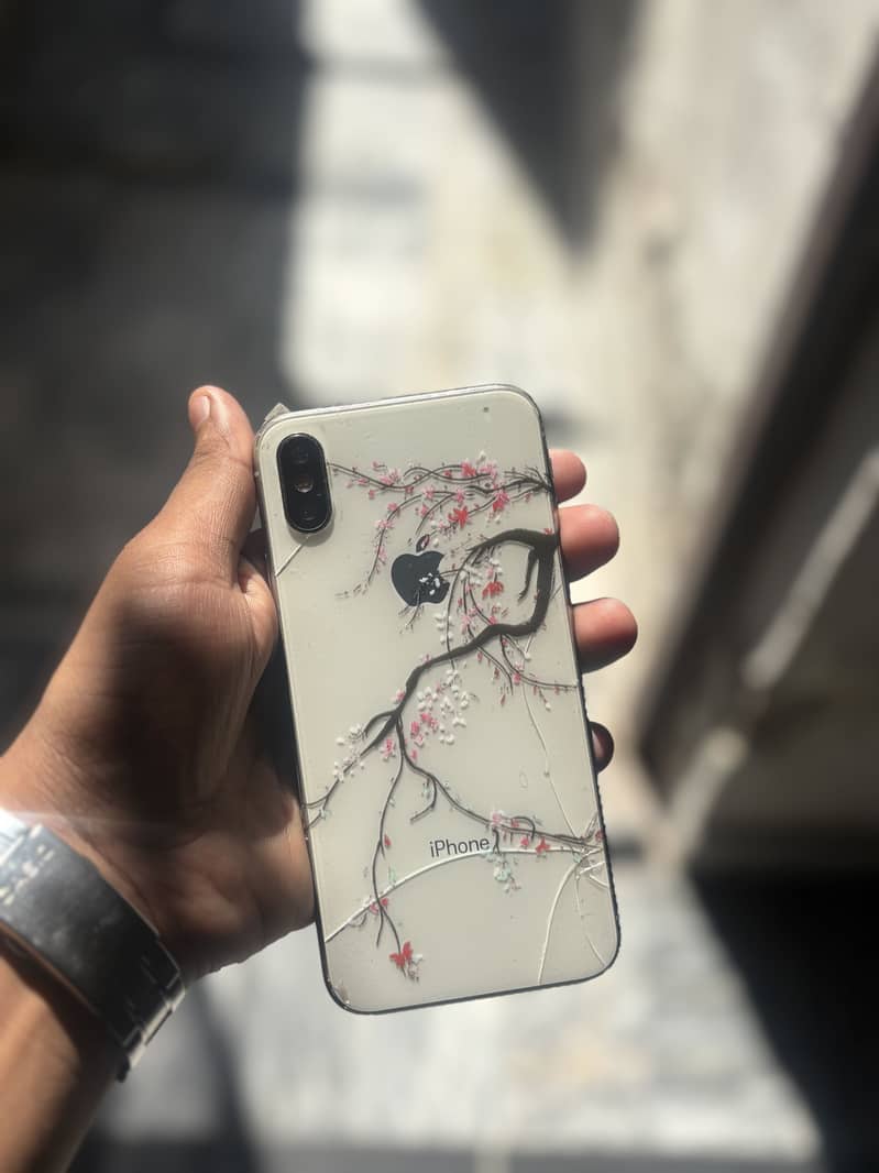 Apple iPhone X 4