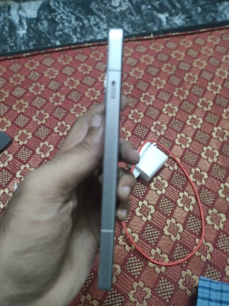 ONEPLUS ACE5/13R 3