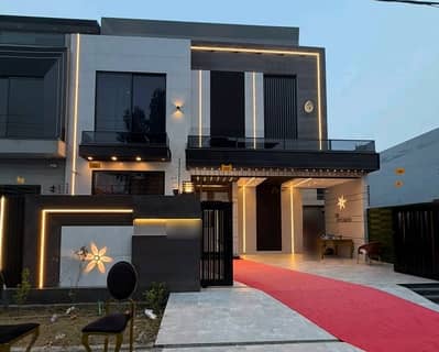 10 Marla House For sale Is Available In Central Park - Block G