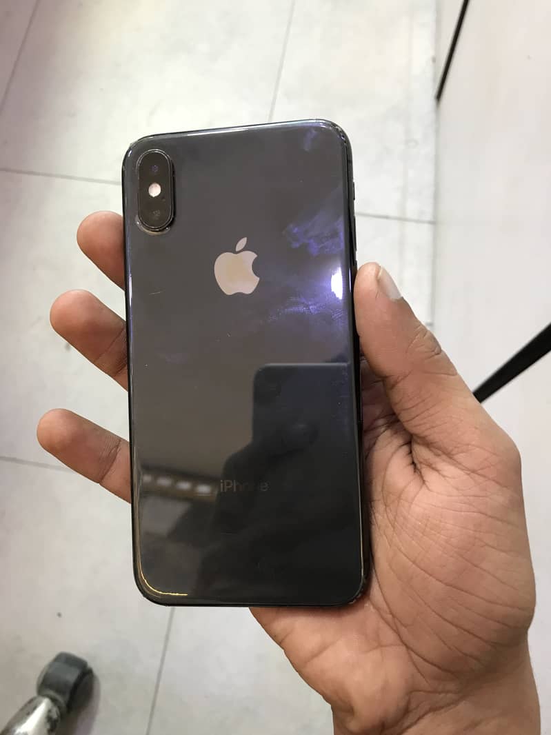 Apple iPhone XS 0
