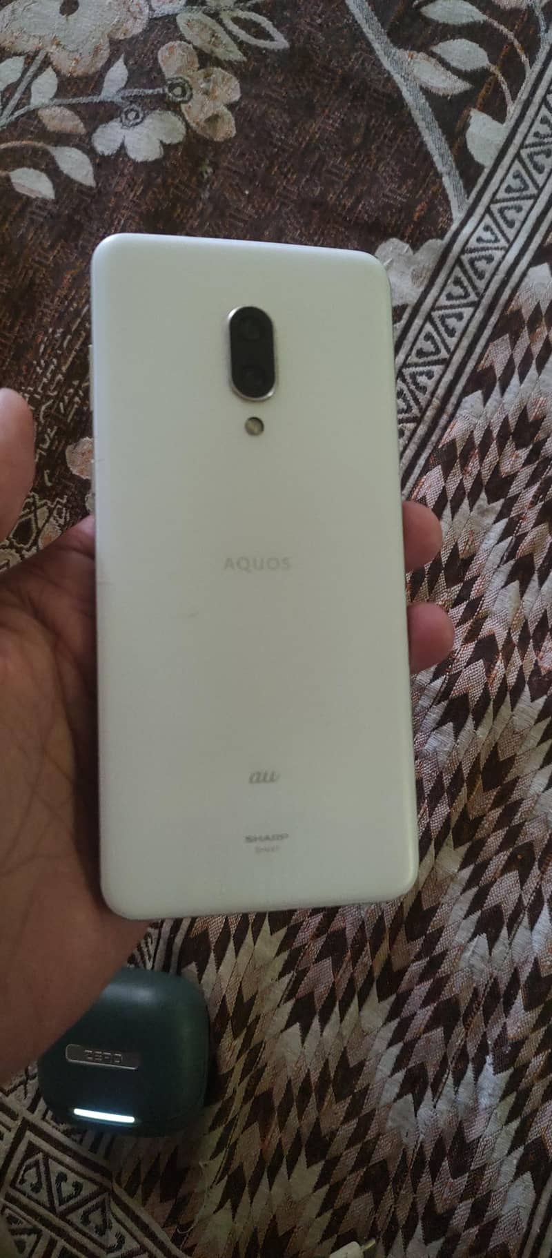 Sharp Aquos Zero 2 1