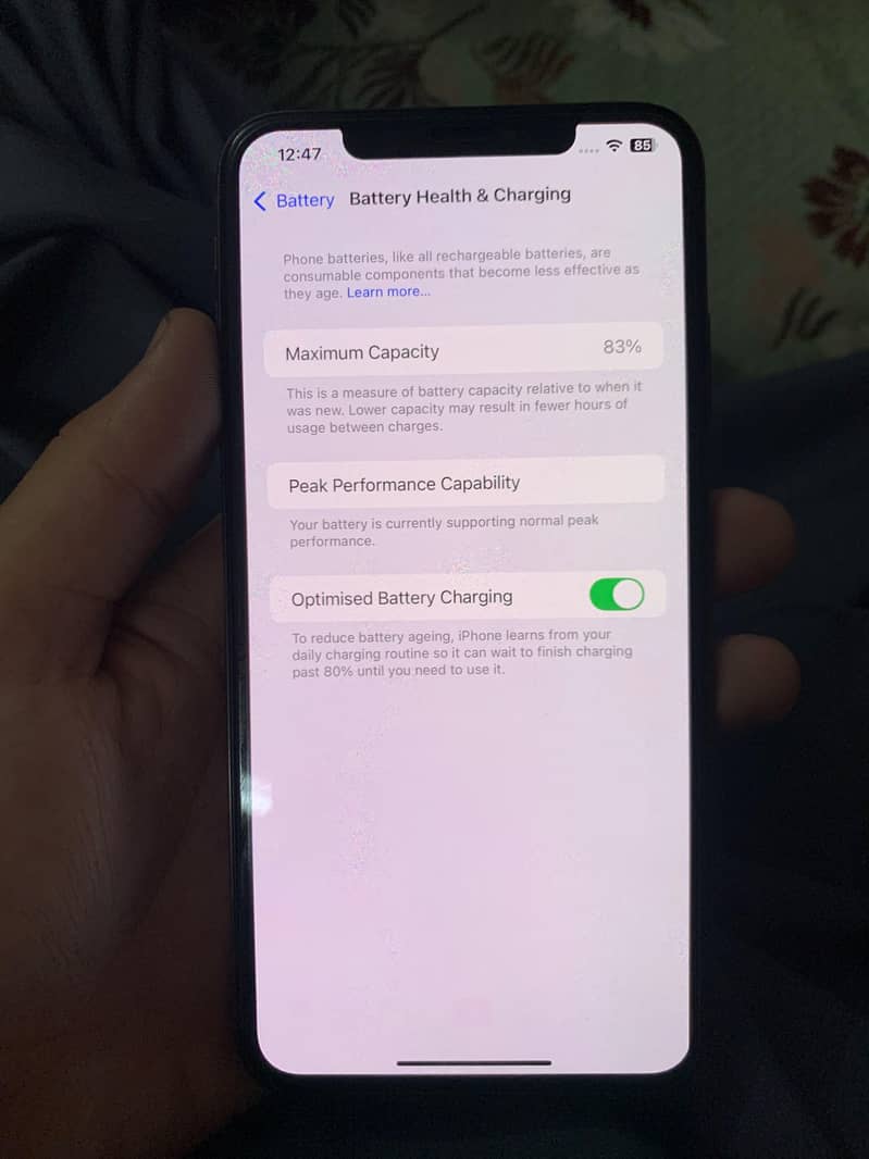 Apple iPhone XS Max 7