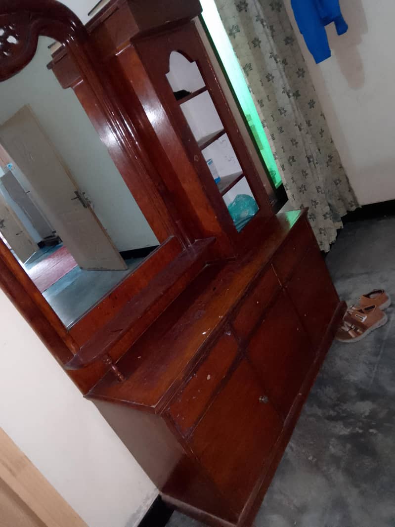 dressing Table 1