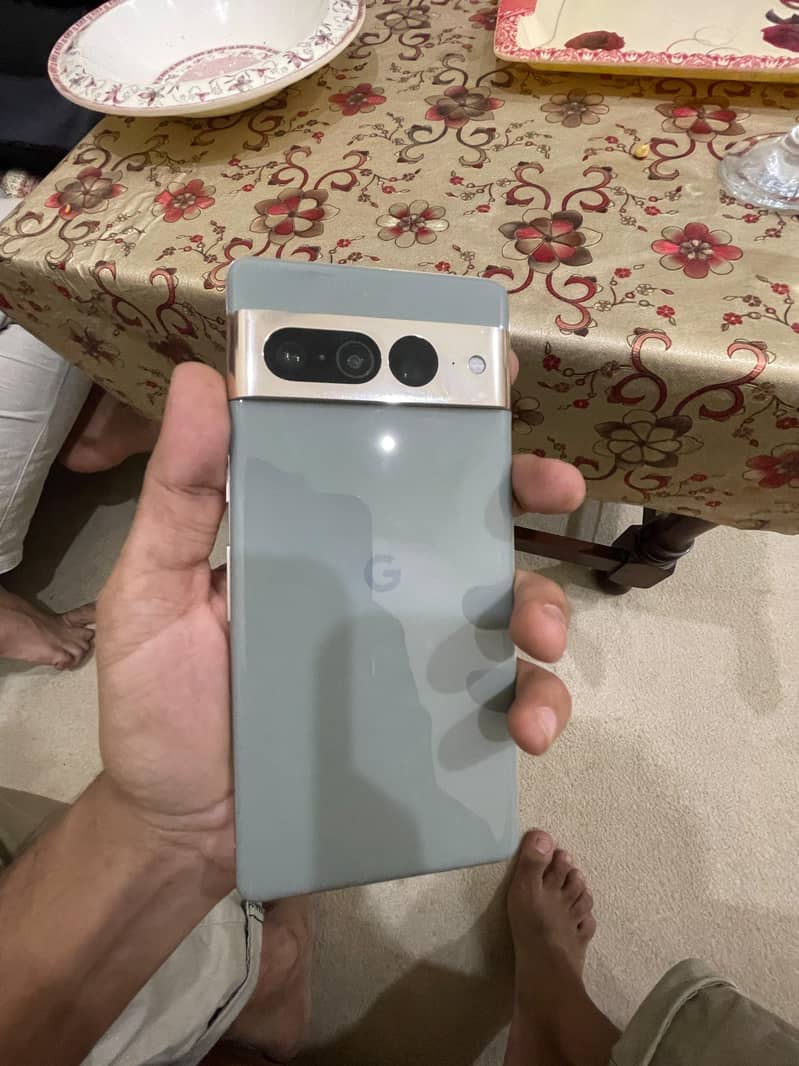 Google Pixel 7 Pro 4
