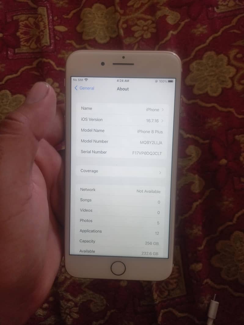 Apple iPhone 8 Plus 0