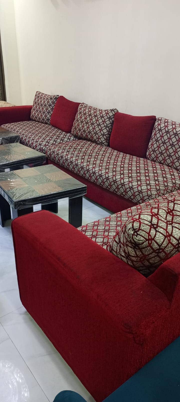 sofa sett,,, table sett 1