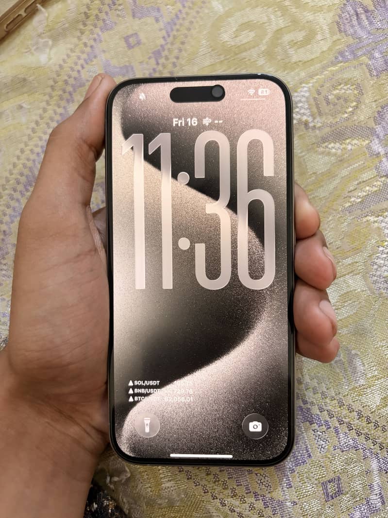 Apple iPhone 15 Pro 4