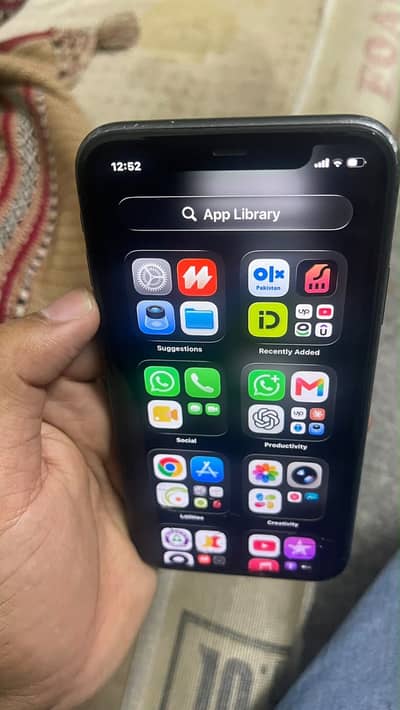 Apple iPhone 11