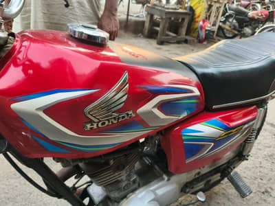 Honda 125 urgent sale