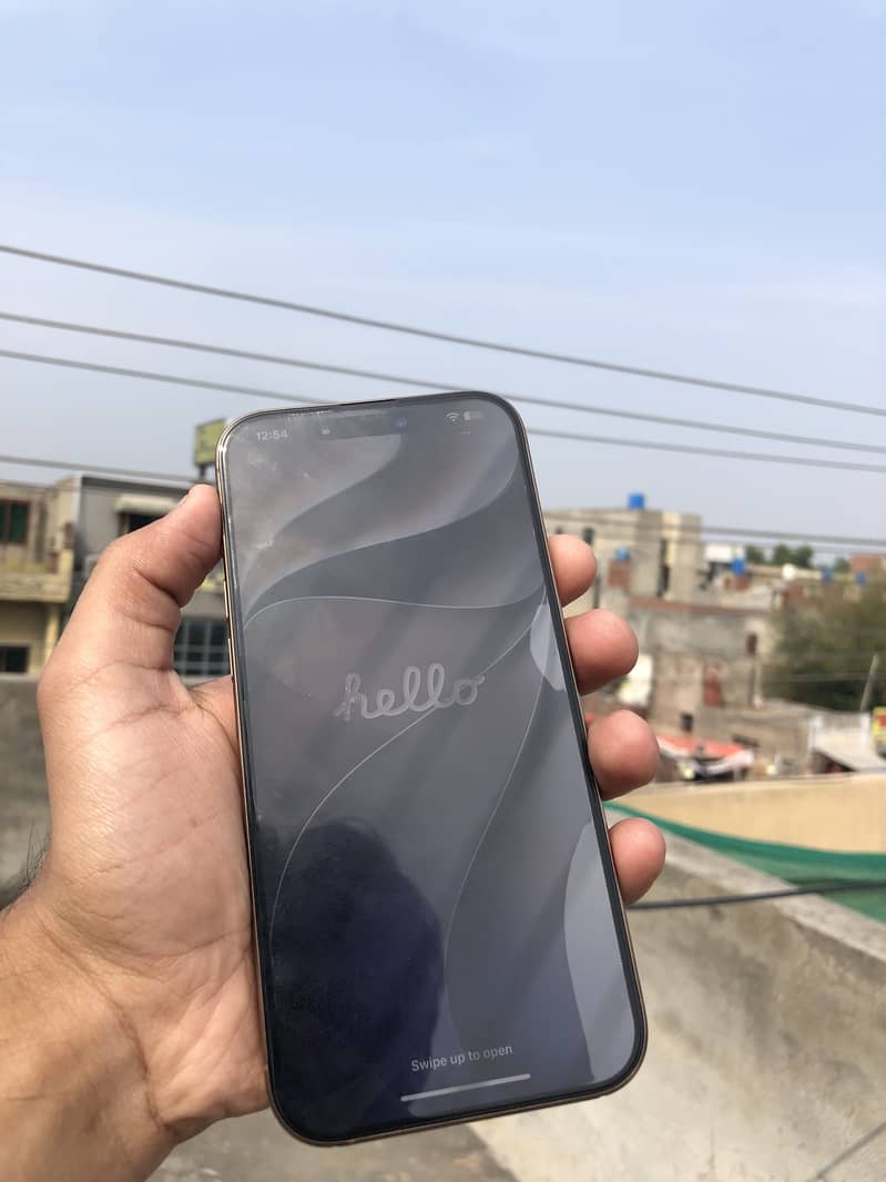 Apple iPhone 16 Pro Max JV 6