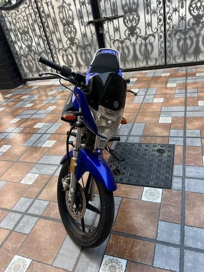 Yahama ybr 125cc selling