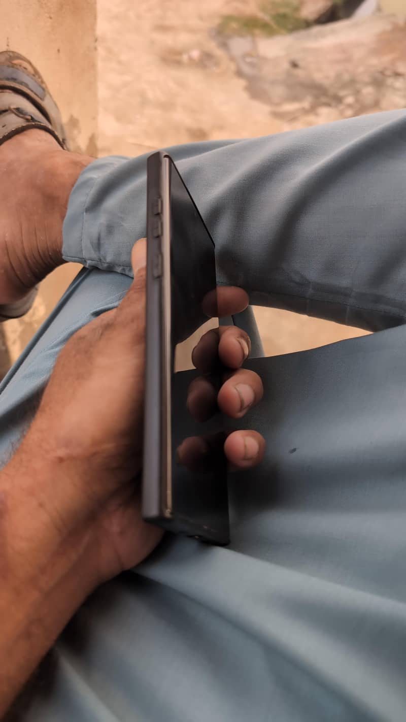 Samsung Mobile Note 10 Plus 1