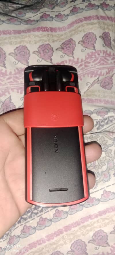 Nokia 5710 XpressAudio
