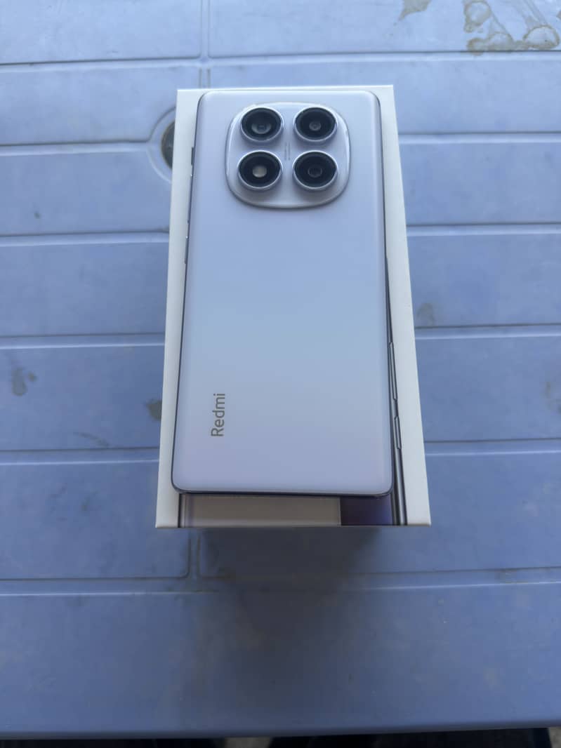 Xiaomi Redmi Note 14 Pro 0