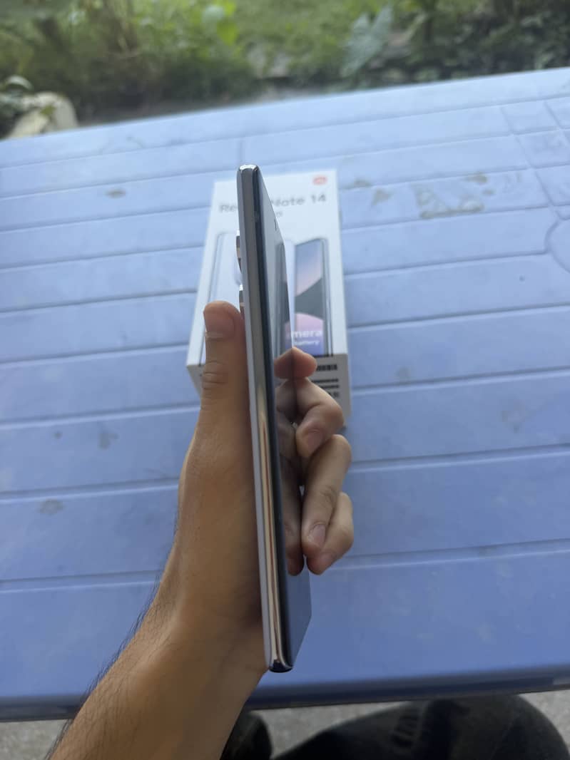 Xiaomi Redmi Note 14 Pro 3