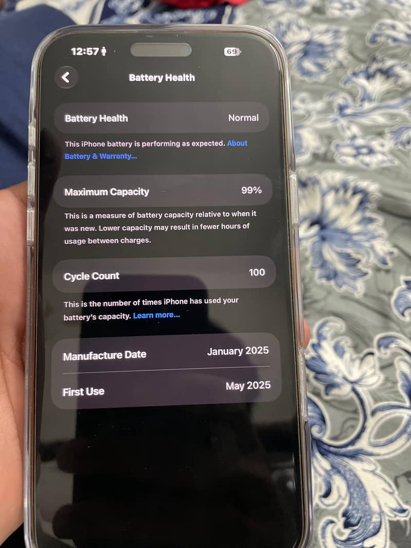 Apple iPhone 16 Pro Max jv 2