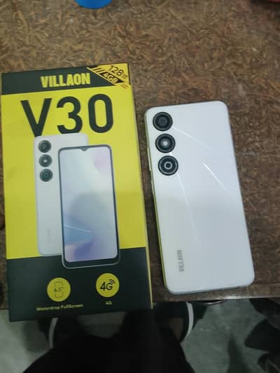 Villaon V30 RS 4 128 bohat acha phone ha 03087456956