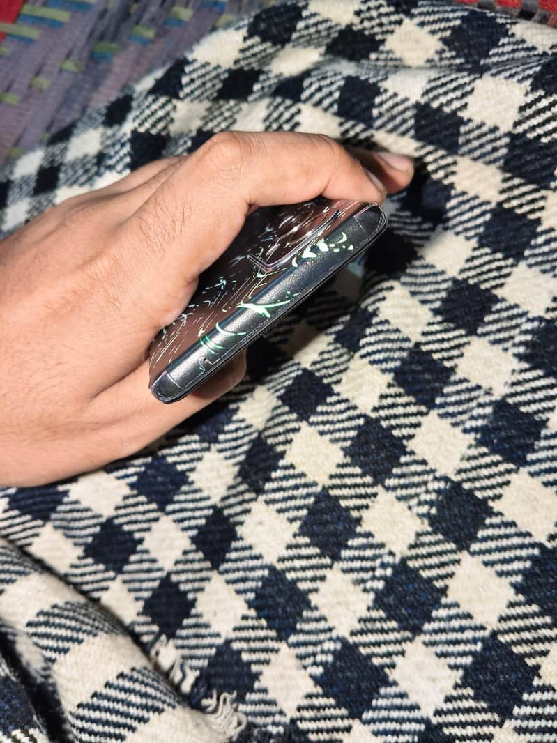 One Plus 9 6