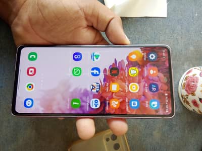 Samsung Mobile S20 FE official pta 8/128