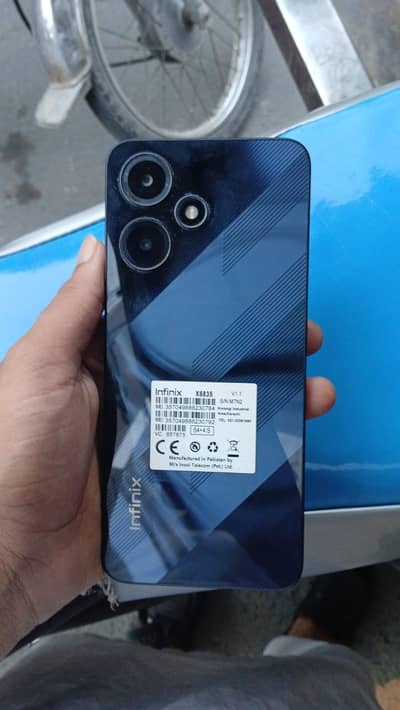Infinix Hot 30 Play