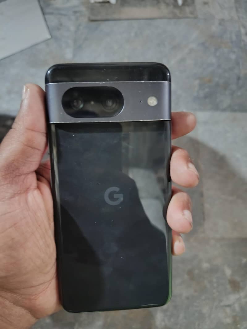 Google Pixel 8 5