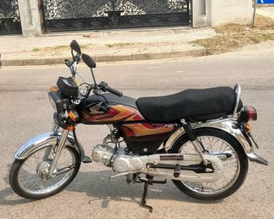 HONDA CD 70 BLACK 07-2026 (APL4) 03207122412