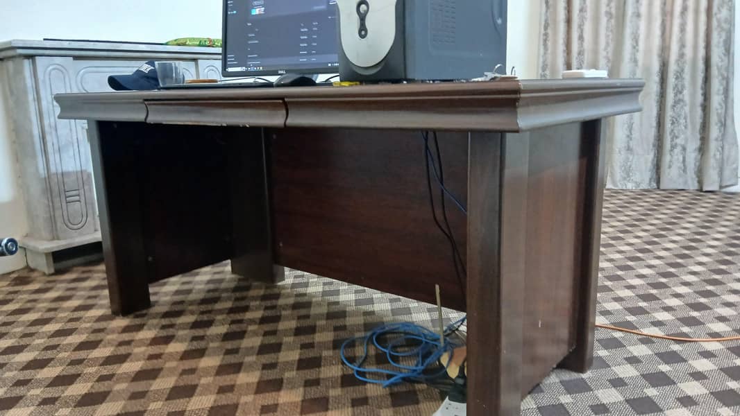 Executive Office Table 3
