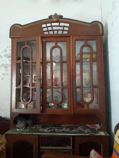 bartan wali almari or dressing table