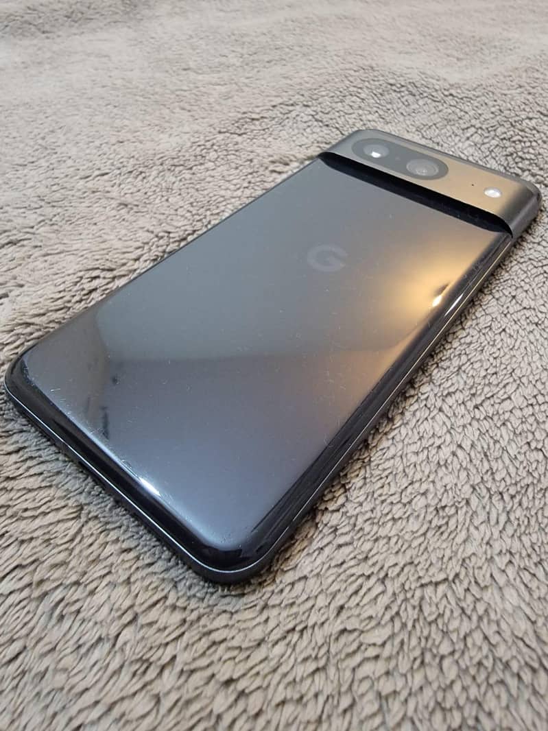 Google Pixel 8 2