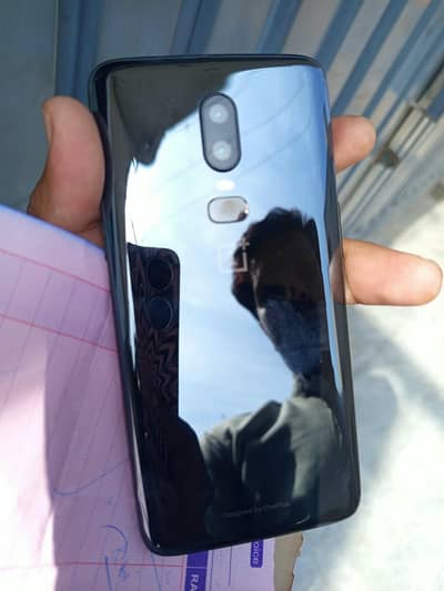 One Plus 6
