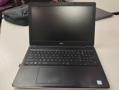 Dell Inspiron 3500 Core i5 8th Gen 20 GB RAM 256GB SSD + 600GB HDD